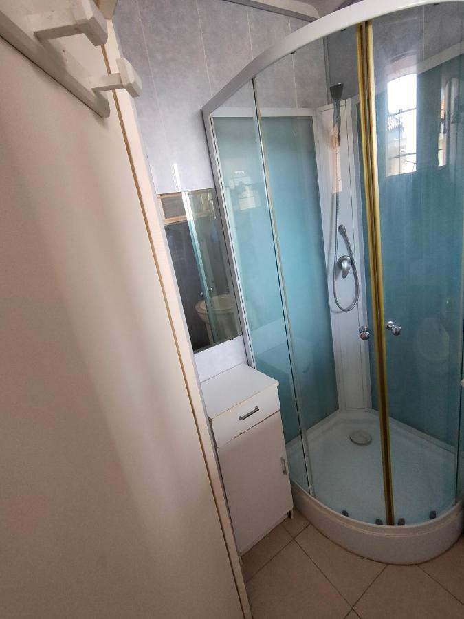 Sejour A Valras T1 Vue Sur Mer - 50M Centre Et Mer Apartment Luaran gambar